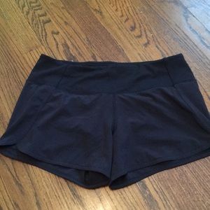 Lululemon Speed Short 2.5” 2-way stretch